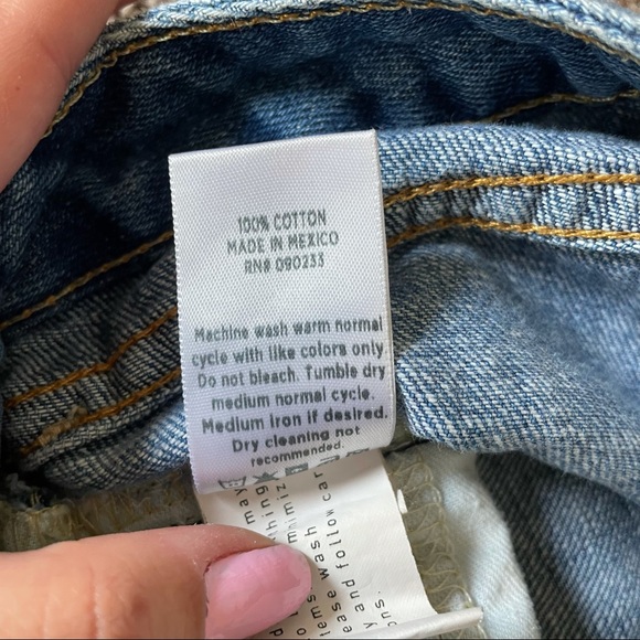 Bullhead Girlfriend Denim Shorts - Picture 5 of 8